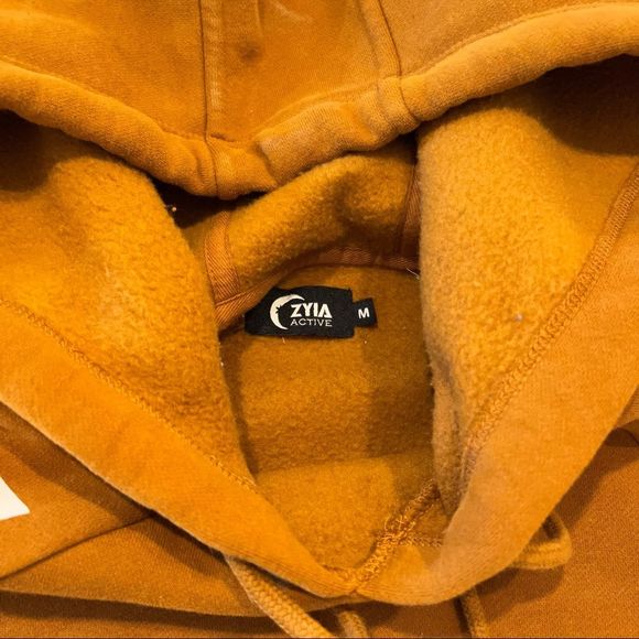 Zyia Active Spell out Camel Cropped Hoodie Sweatshirt Womens size medium - Picture 4 of 10